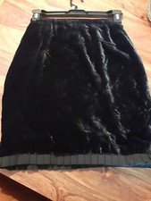 VALENTINO BOUTIQUE Ribbon Trimmed Black Velvet Skirt Size Medium