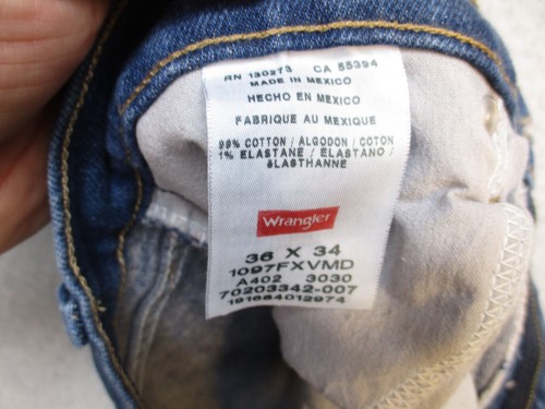 Wrangler Men's Jeans 36x34 Premium Quality Comfort Fit Stretch Blue Denim USA - Picture 8 of 9