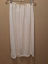 Vintage Sears Doesn't Slip Nylon Half Slip Medium 9.5 Slit READ
