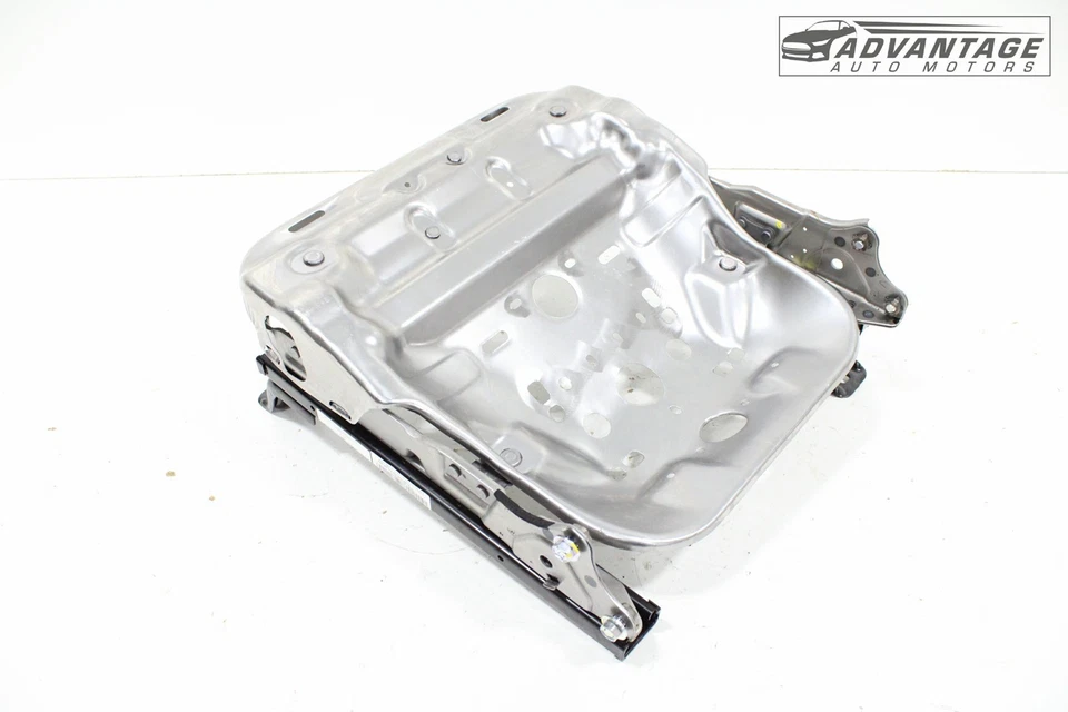 MITSUBISHI MIRAGE 2014-2024 ASIENTO DELANTERO DERECHO MARCO DE PISTA INFERIOR OEM Foto 2 de 4