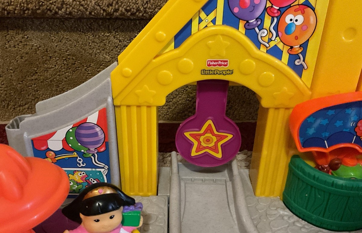Fisher Price Surprise Sounds Fun Park - B6313, READ THE ENTIRE