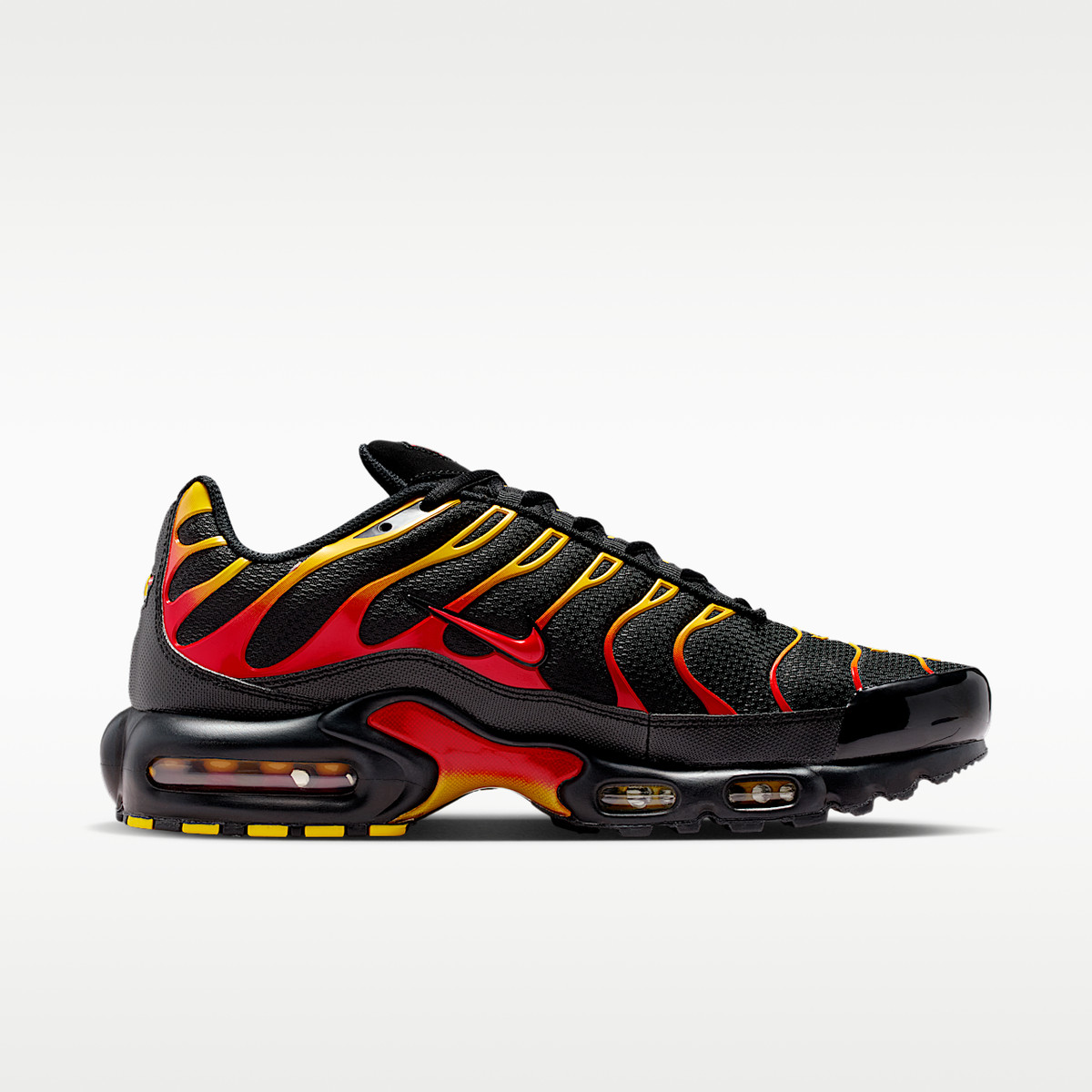 Nike Sneakers Air Max Plus Black Flames DM0032-030 — product photo 5 of 11