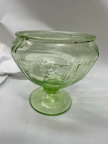Green Princess Candy Jar Bottom Depression Glass Uranium Glass