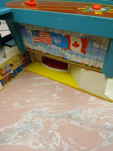 Fisher Price Play Family Airport 996 Vintage 1972 Little People Playset Only - Picture 6 of 11
