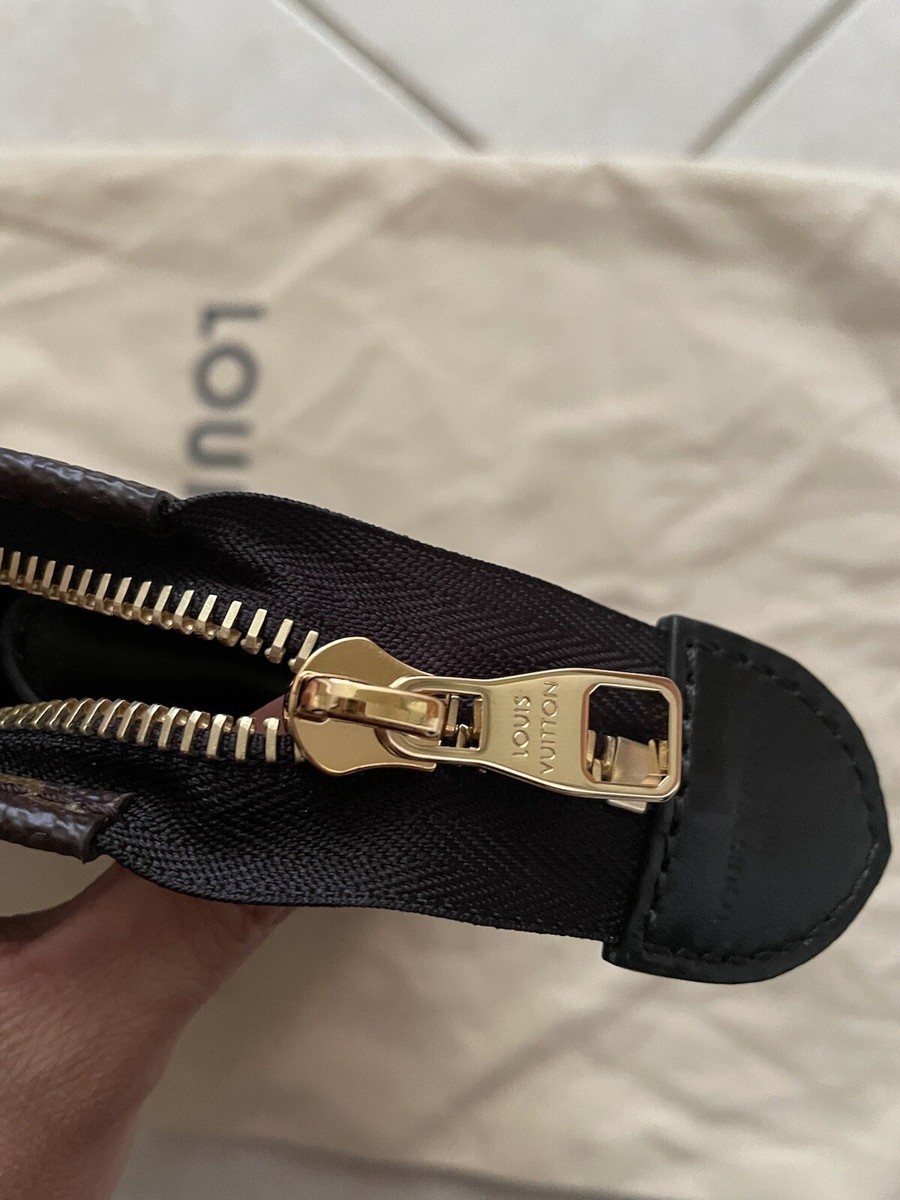 Authentic NEW LOUIS VUITTON TOILETRY POUCH 26 POCHE TOILETTE NM  