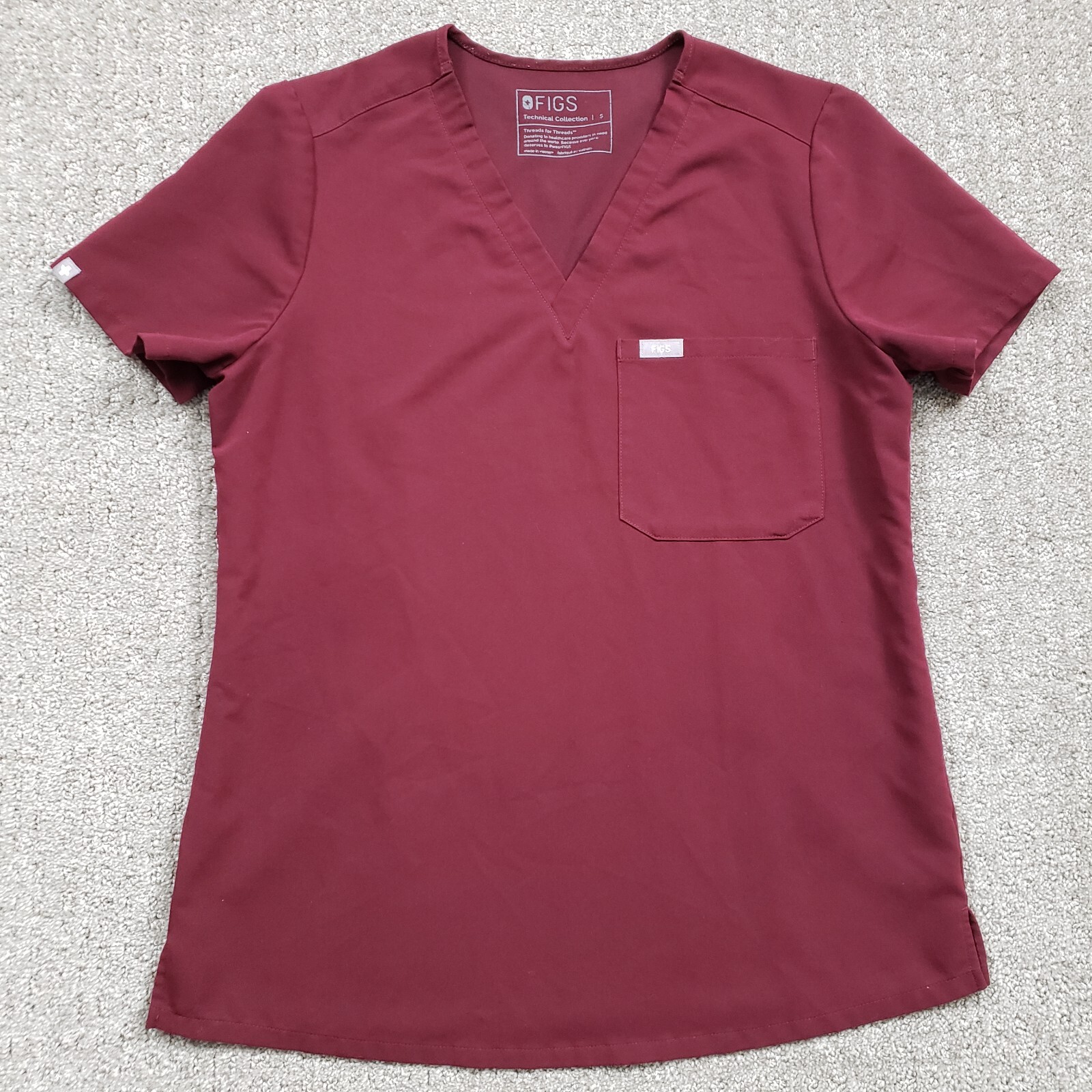 FIGS Catarina One Pocket Scrub Top size XL Burgandy Womens FW1000 Red