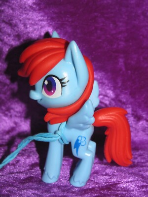 My little Pony - G5 Rainbow Dash Festfigur mit Schild