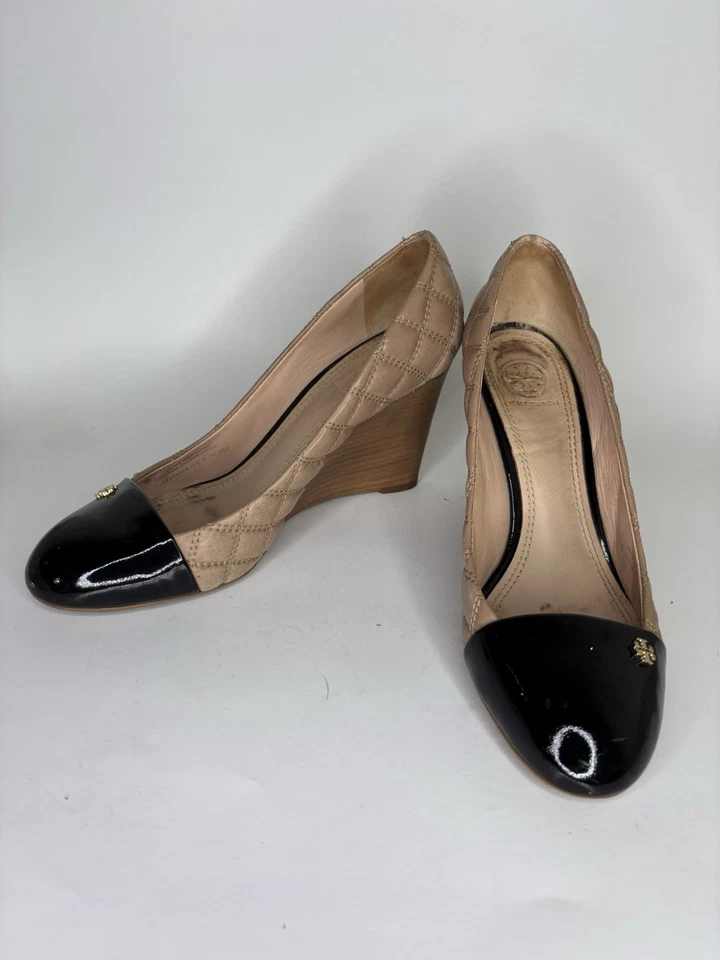 Tory Burch Shoes Wedge Heels Women Size 9M Beige Black Gold Logo Cap Toe - Image 3 of 4