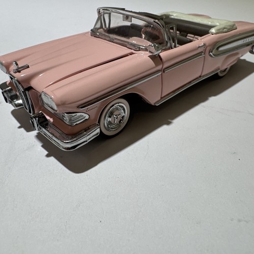 Franklin Mint 1:43 1958 Edsel Citation Convertible Pink Diecast Car B11KC72 - Picture 7 of 19