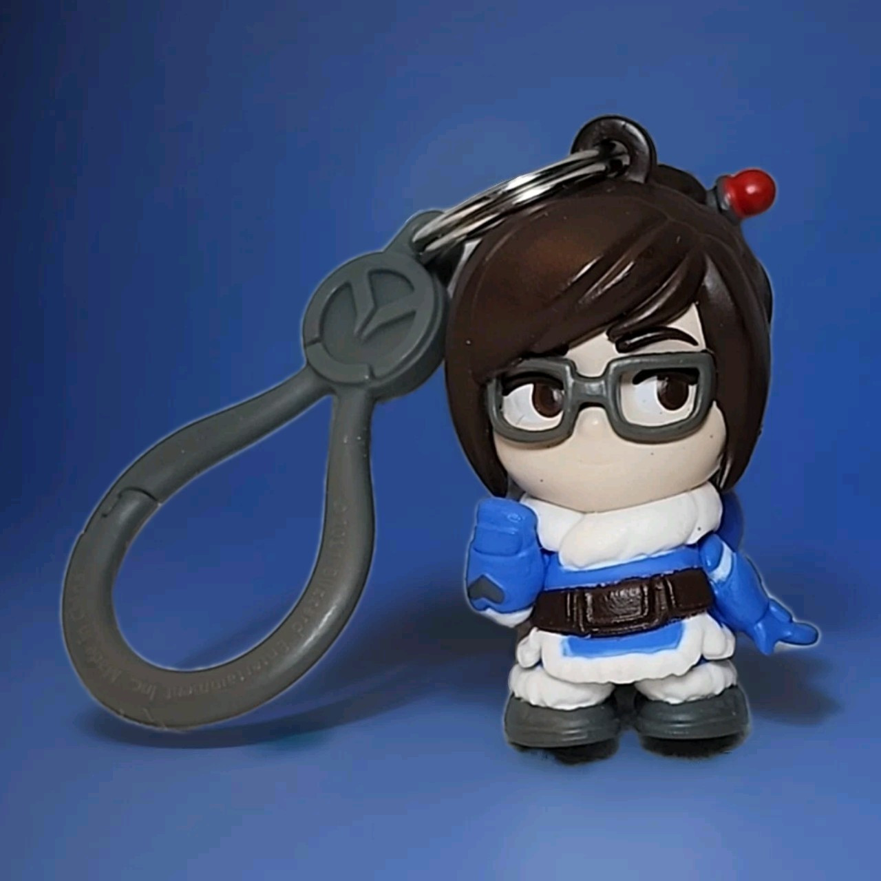 Blizzard Overwatch Mei Backpack Hanger Mini Figure  Keychain