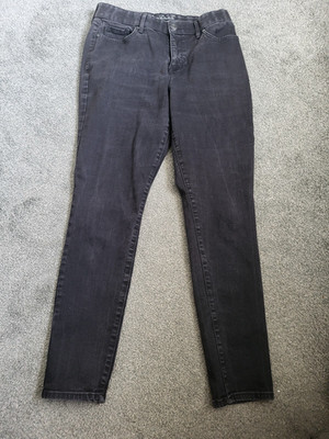 Women's Gloria Vanderbilt Slimming Curvy Black Straight Leg Jeans Size 12