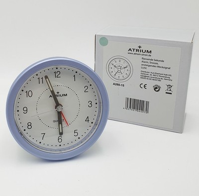 ATRIUM Wecker Analog Quarz weiß hellblau A260-15 ohne Ticken mit Licht 