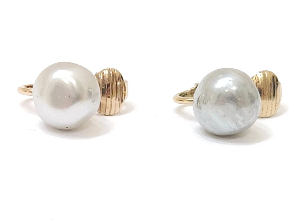 Women's Vintage Avon Signed Silver Akoya Pearl Clip On Gold Tone Earrings - Image 2 of 4