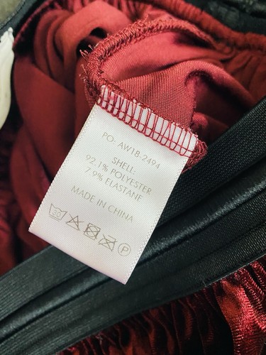 Hush Skirt Women Size 10 Burgundy Red Velvet Pleated Midi Elasticated Christmas - Picture 6 of 6