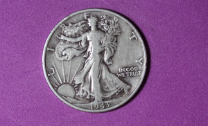 1943- WALKING LIBERTY HALF DOLLAR #P32999