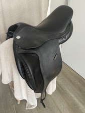 Jaguar by Harry Dabbs, Dressursattel