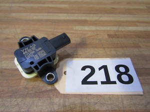 DRUCKSENSOR mitte + Original VW Polo 6R + Seitenaufprallsensor Crash + 4H0955557