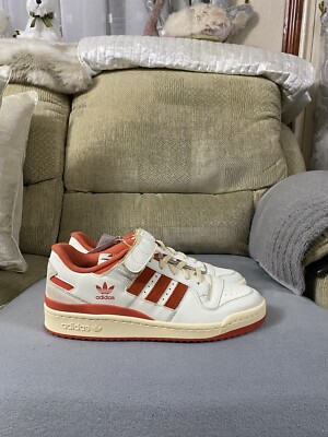 Adidas Originals Forum 84 Halbschuhe Elfenbein Preloved Rot Brandneu ohne Karton Größe 8,5 UK IG3774