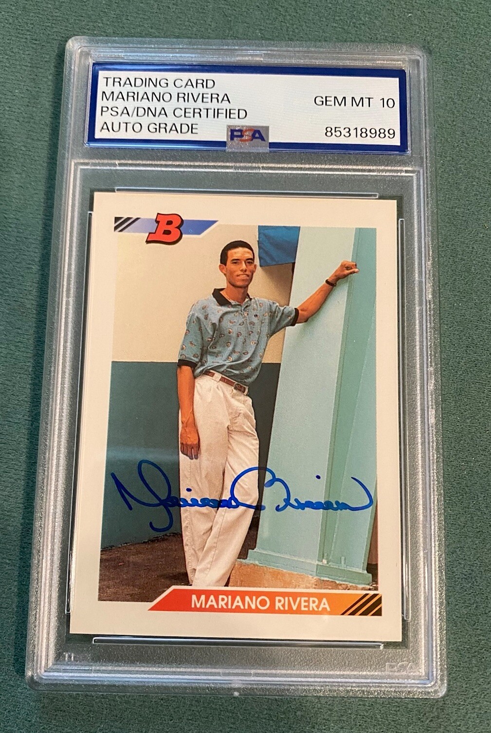 1992 Bowman #302 Mariano Rivera signed RC Rookie Yankees PSA/DNA auto Grade 10 
