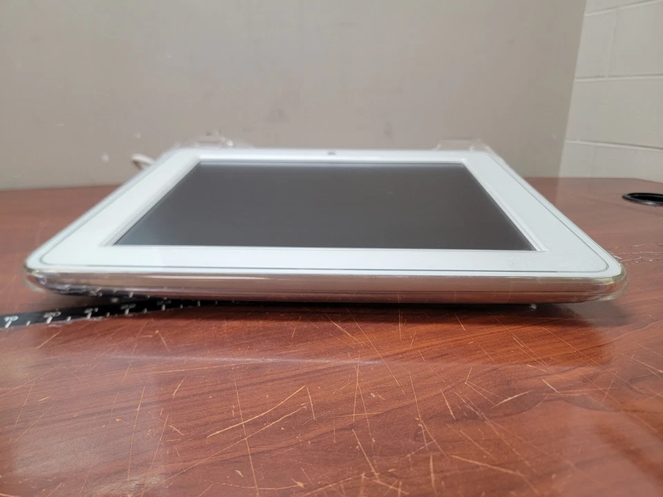 Apple M7649 Studio Display 17 inch Monitor c-x - Image 4 of 4