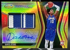 DANIEL OTURU 2020-21 CERTIFIED FRESHMAN FABRIC SIGNATURES GOLD AUTO PATCH /10