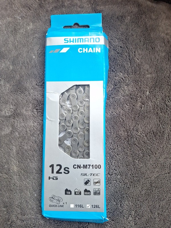 Shimano SIL-TEC 12-Speed MTB Chain with Quick Link - Silver (CN-M7100)