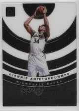 2019-20 Panini Clearly Donruss Star Gazing Giannis Antetokounmpo #9 07i7
