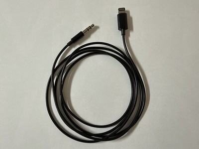 Apple Lightning to 3.5MM Audio Adapter for AirPods Max, 1.2m - OEM, Black A1879