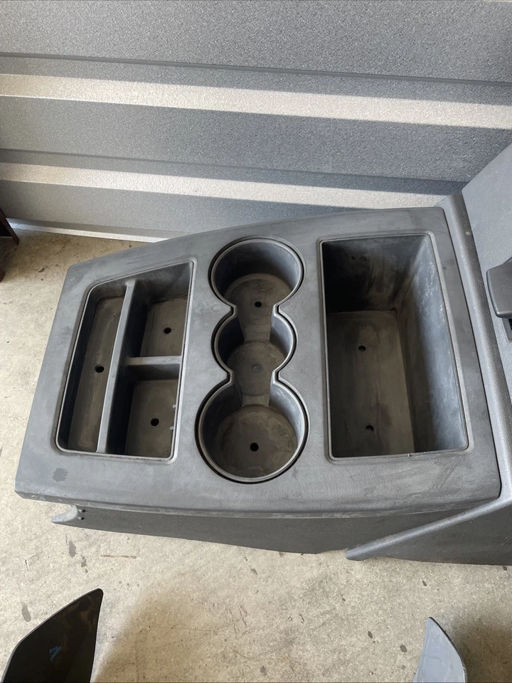 Dodge RAM 1500 2500 3500 2006-2008 consola central de negocios gris Foto 3 de 4