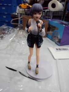 No Umbrellas Bang Dream! Takamatsu Tomori 26cm Pvc Figure Model