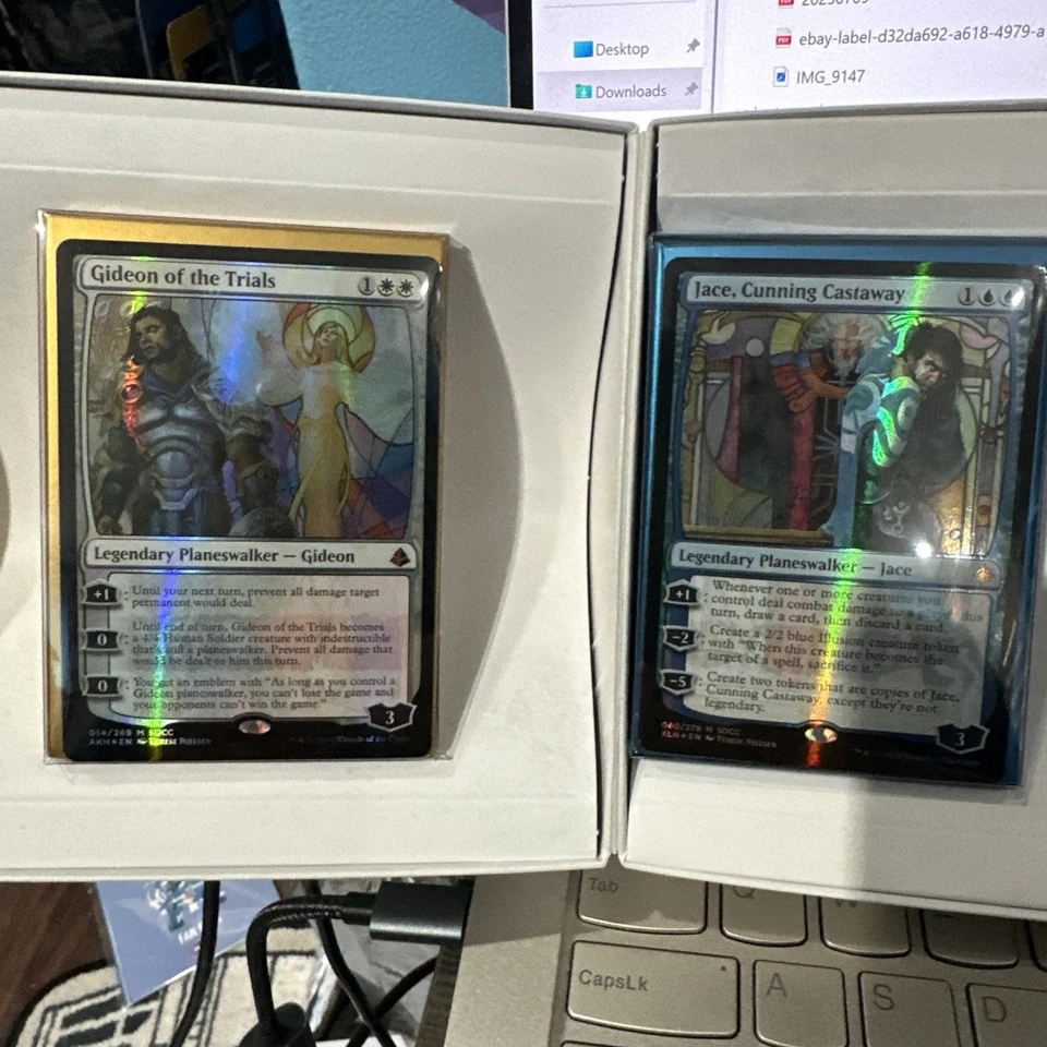 SDCC 2018 Magic The Gathering Planeswalkers Terese Nielsen Timeless Legends Set - Image 4 of 4