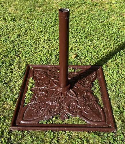 Vintage Cast Iron Patio Umbrella Base Stand 19.75"x19.75" Painted Burgundy Red