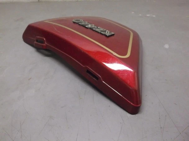 Cubierta lateral derecha usada para Kawasaki KZ400B, KZ440B, KZ400D Foto 3 de 4