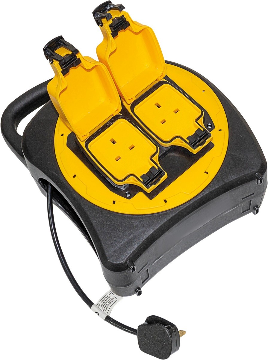 Masterplug HLP2013/2IP 20m Outdoor IP Rated Cable Reel with Weatherproof Sockets 13A Case Reel (2 Sockets