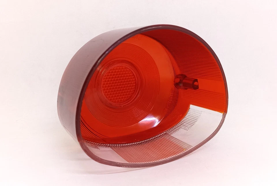 铃木 T500 T350 T250 TS250 185 125 T305 TC305 TS90 TC90 尾部镜头 NOS 日本 — 第 3/4 张图片