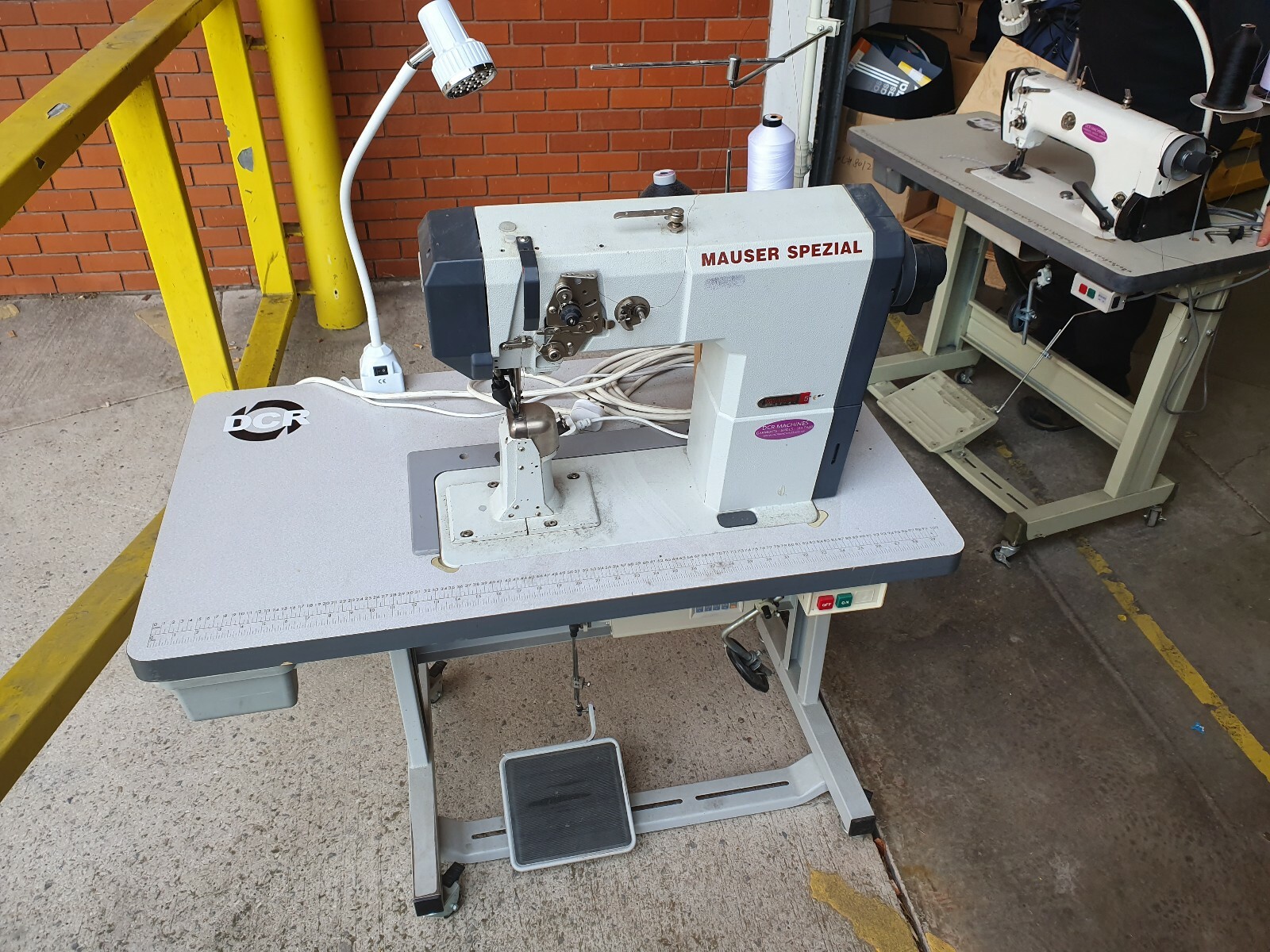 PFAFF/MAUZER SPEZIAL 591 Industrial Post Bed Sewing Machine eBay