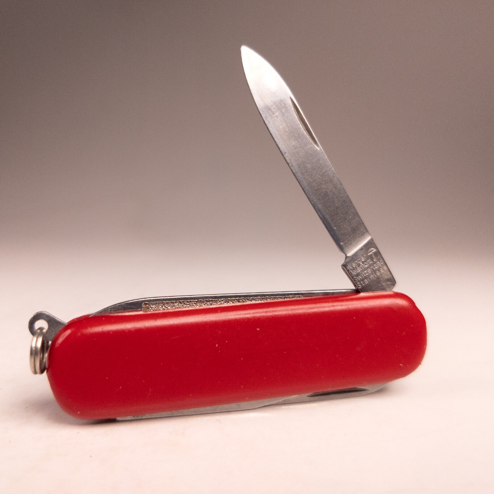 Wenger Esquire 65mm Swiss Army Knife Red Retired *See Description