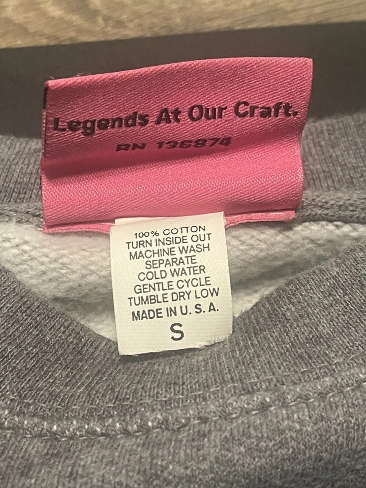 Sudadera Gris Pink Dolphin Premium P Logo Para Hombre Talla Pequeña Cuello Redondo Manga Larga Foto 4 de 4