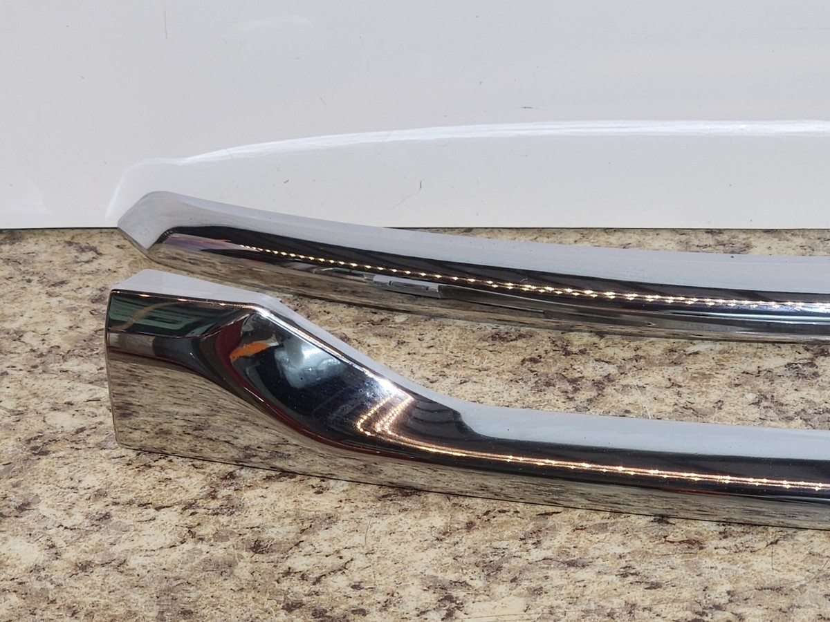 Genuine Mopar Fascia Applique Right & Left 6UR34SZ0AA & 6UR35SZ0AA