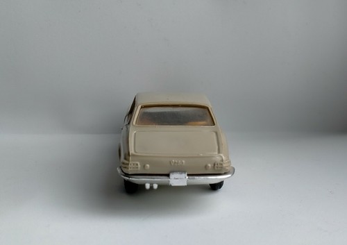 Ghia V.280 Soviet Vintage Collectible Car Model 1:43 Plastic 1970s - Picture 8 of 10