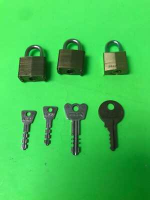 Vintage Masterlock locks & keys Master lock co. Flat keys brass lock | eBay