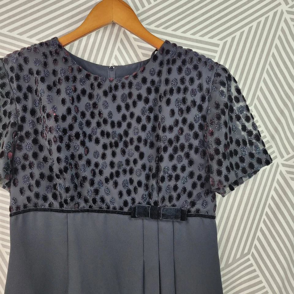 Vestido De Colección John Roberts Talla 12 Noche Carrera LBD Malla Top Punto Suizo Plisado Foto 3 de 4