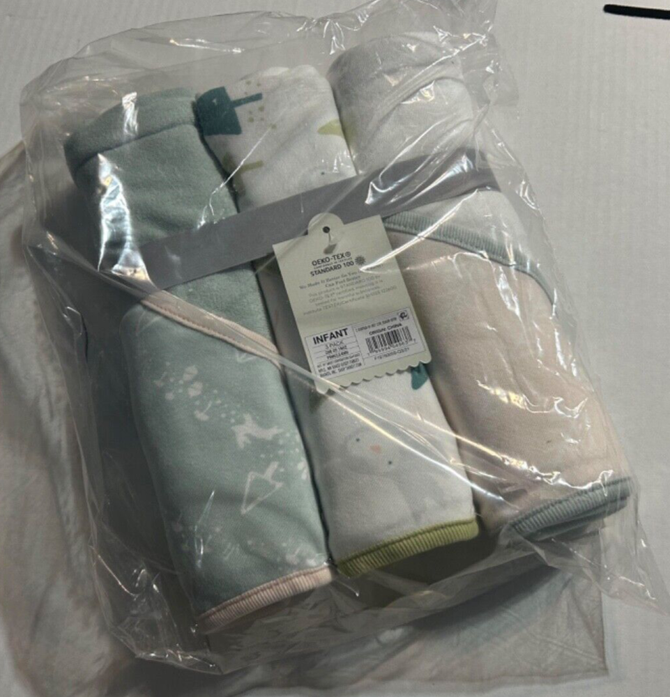 New NWOT OEKO-TEX Cloud Island 3- Pack Infant Hooded Towels Lightweight