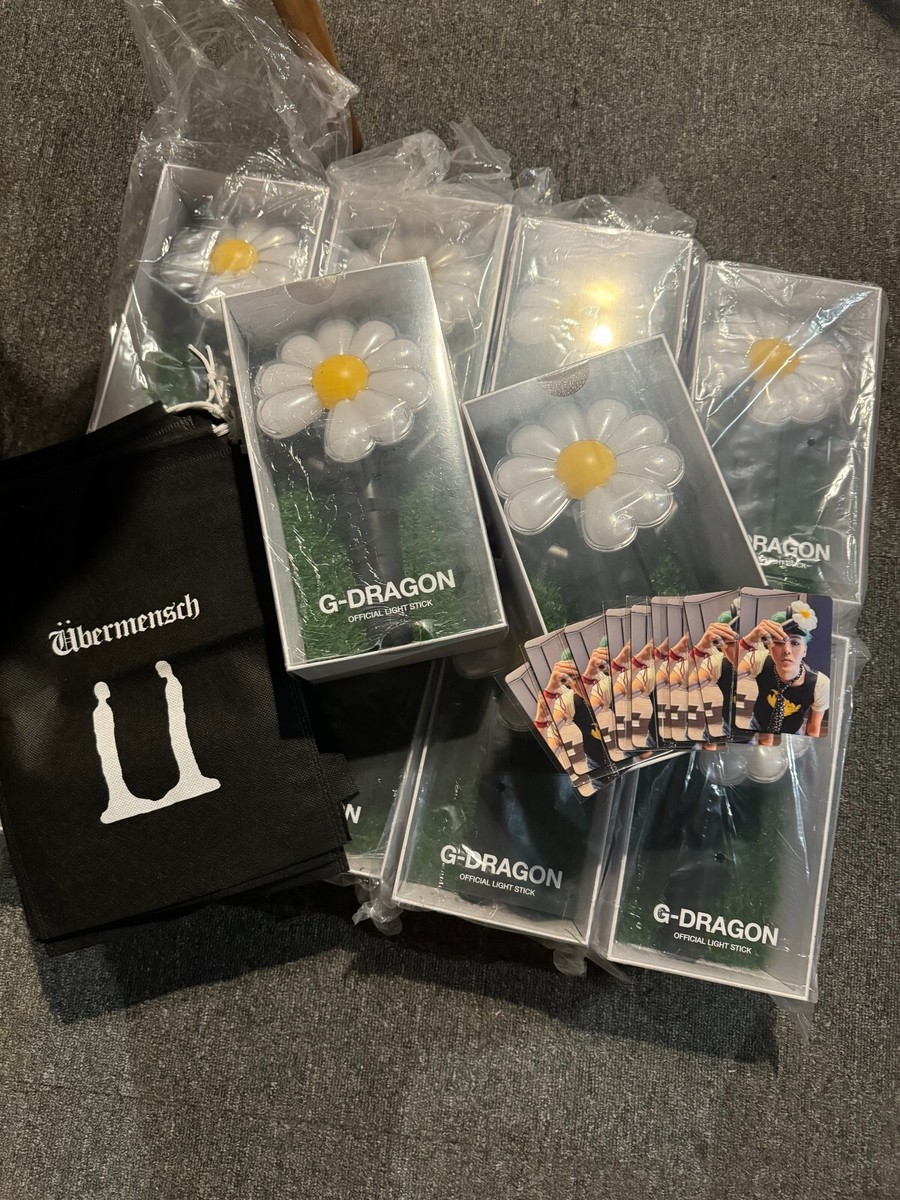 G-DRAGON Ubermensch Official Light Stick + Photocard + Pouch