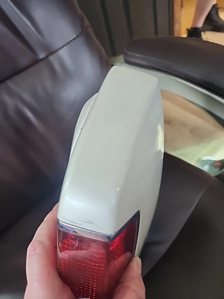 Cadillac Eldorado 1988 1989 1990 1991 pasajero/luz trasera lateral derecha  Foto 3 de 4