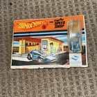VINTAGE HOT WHEELS POP UP SPEED SHOP WITH CAR. Beatnik Bandit Redline Hot wheel