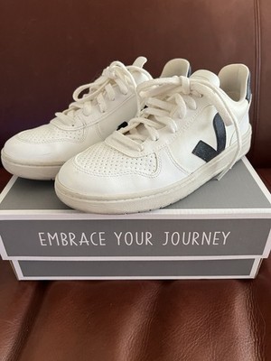 Veja V-10 Sneakers In White & Black Women's US 8 Shoes With Perforated Toe Box