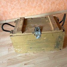 Milit&auml;rische Holz-Transportkiste oliv mit Seilgriffen, Schloss, 1305-12-374-7759