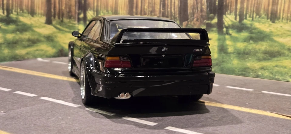 RARE 1:18 UT Models BMW E36 M3 BLACK Diecast Model **READ** - Image 4 of 4