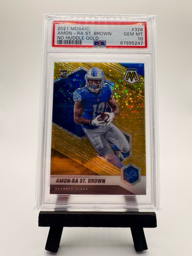 2021 Panini Mosaic - Rookies Amon-Ra St. Brown Gold Mosaic Prizm /10 (RC) PSA 10